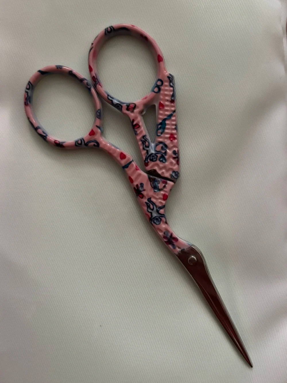 Penny Linn x Roller Rabbit Needlepoint Print Large Scissors